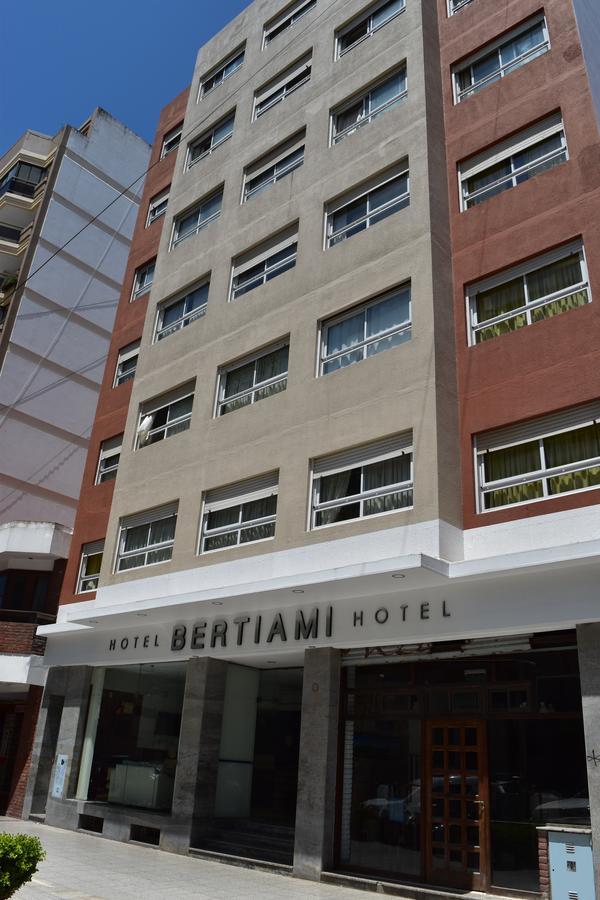 Hotel Bertiami Mar del Plata Esterno foto